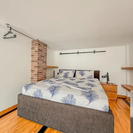 Superior Duplex 1 Апартаменты *